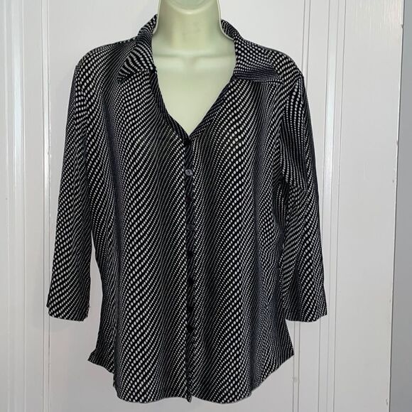 Vtg 70s/80s black & white polka dots knit polyester top - Picture 1 of 6
